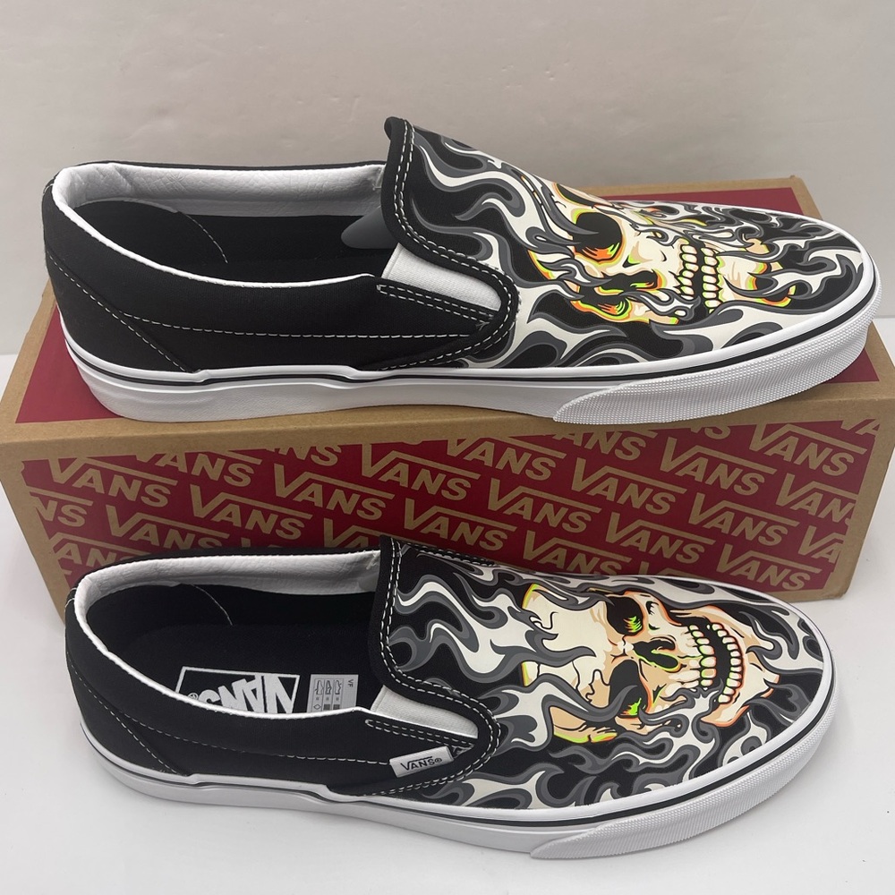 VANS Men’s Slip On Flame Skull Mens Black White Tattoo Art Sneakers - Picture 13 of 16